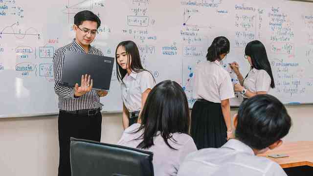 Strategi Belajar Efektif