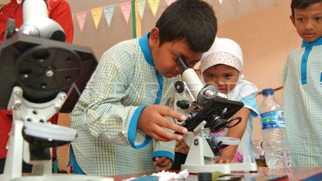 Penelitian di Lingkungan Sekolah